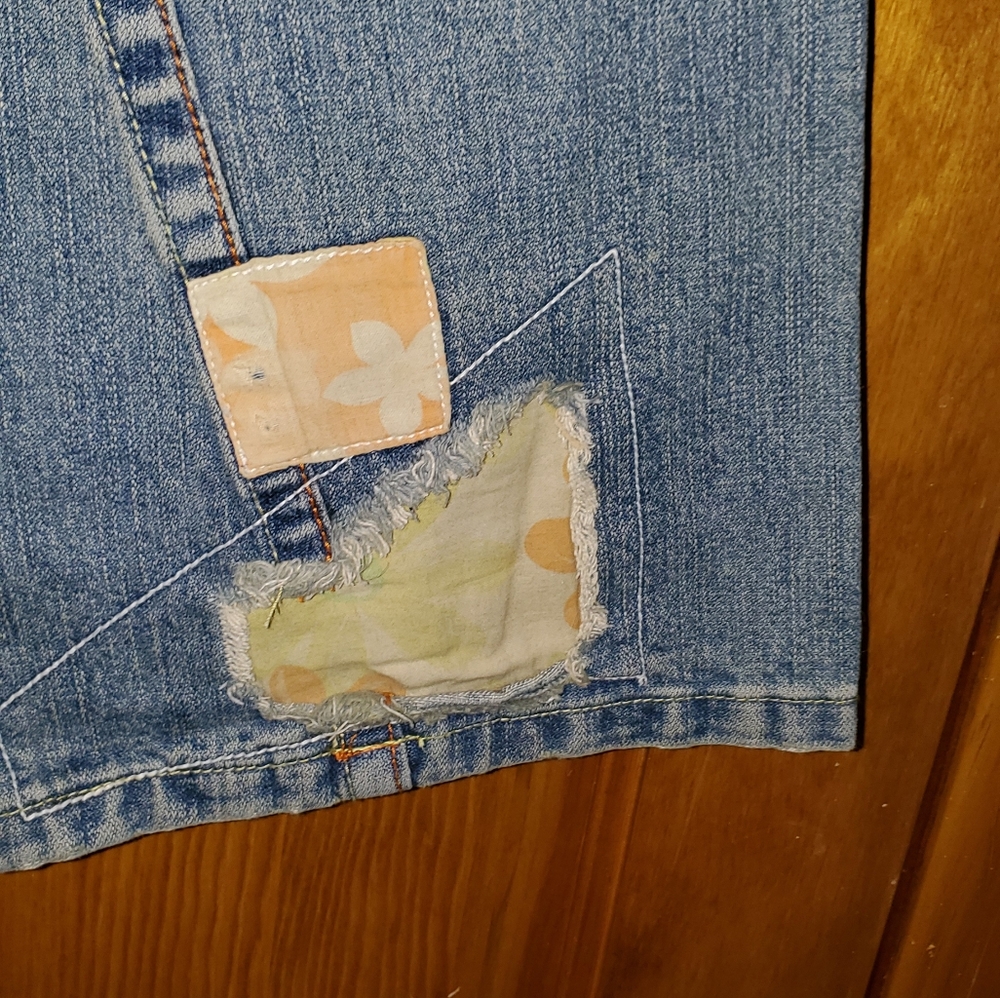 Jeans - Picture 8 of 11